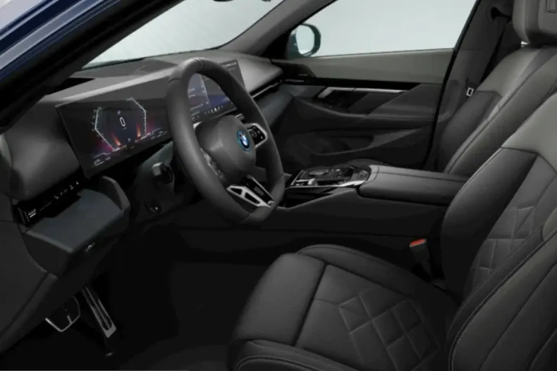 BMW 530 (Seria 5) din 2024 cu 10.990 km - oferta BMW207119 - foto 3