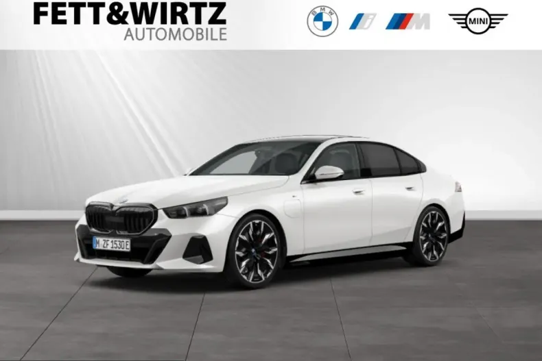 BMW 530 (Seria 5) din 2024 cu 29.990 km - oferta BMW207120 - foto 1