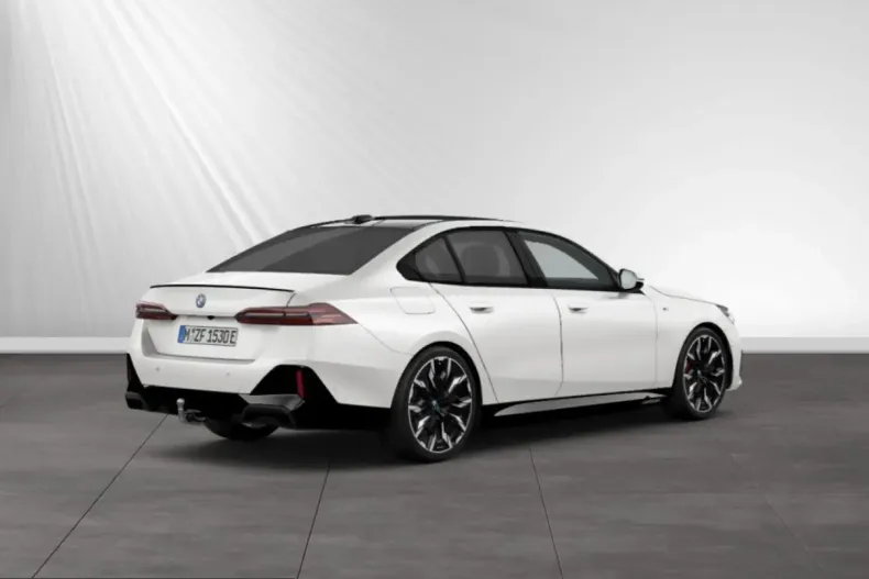 BMW 530 (Seria 5) din 2024 cu 29.990 km - oferta BMW207120 - foto 2