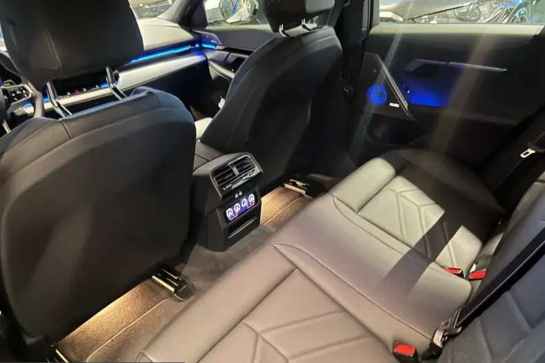 BMW 530 (Seria 5) din 2025 cu 22.685 km - oferta BMW207121 - foto 15