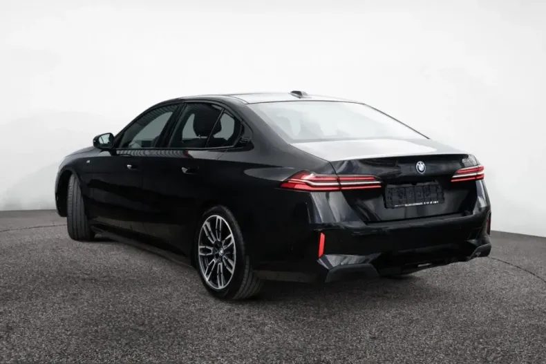 BMW 530 (Seria 5) din 2024 cu 9.600 km - oferta BMW207122 - foto 4