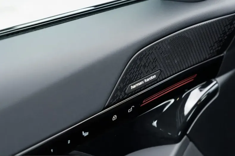 BMW 530 (Seria 5) din 2024 cu 9.600 km - oferta BMW207122 - foto 26