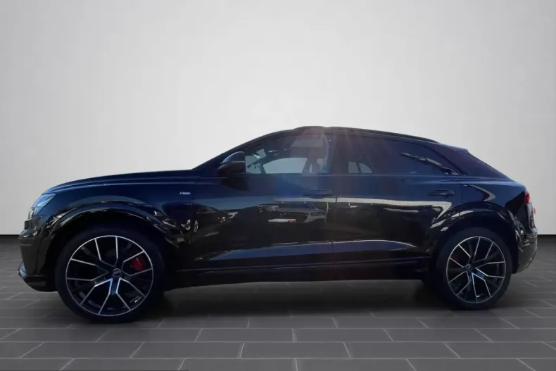 Audi Q8 din 2023 cu 70.332 km - oferta AUD207129 - foto 7