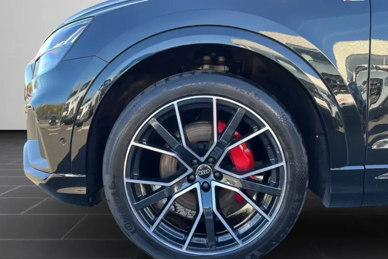 Audi Q8 din 2023 cu 70.332 km - oferta AUD207129 - foto 8