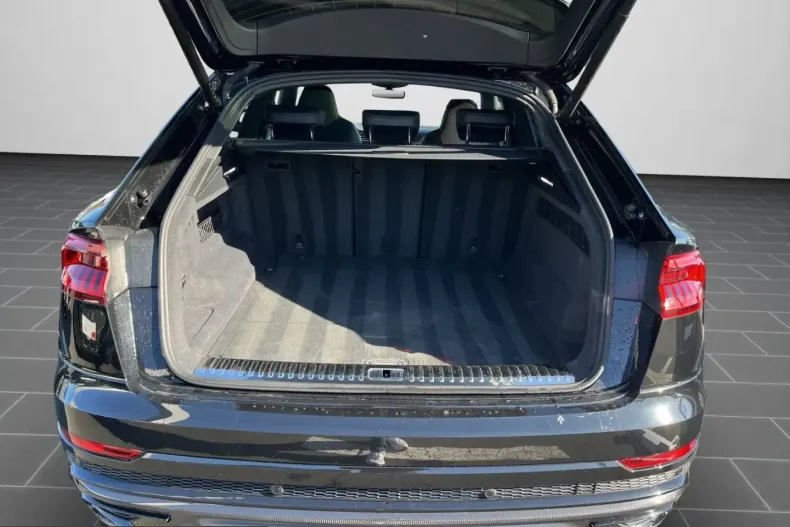 Audi Q8 din 2023 cu 70.332 km - oferta AUD207129 - foto 14