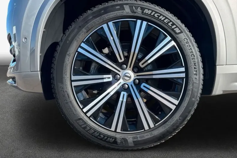 Volvo XC90 din 2024 cu 32.112 km - oferta VOL207130 - foto 7