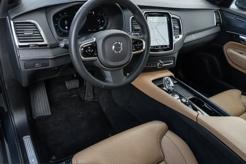 Volvo XC90 din 2024 cu 61.919 km - oferta VOL207131 - foto 9