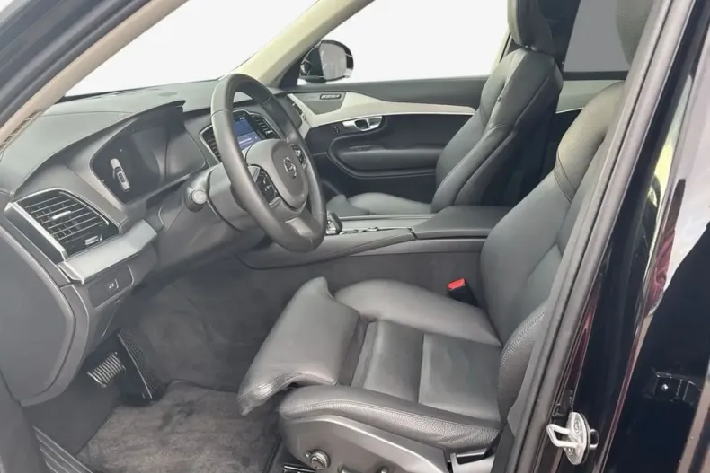 Volvo XC90 din 2024 cu 49.550 km - oferta VOL207132 - foto 7