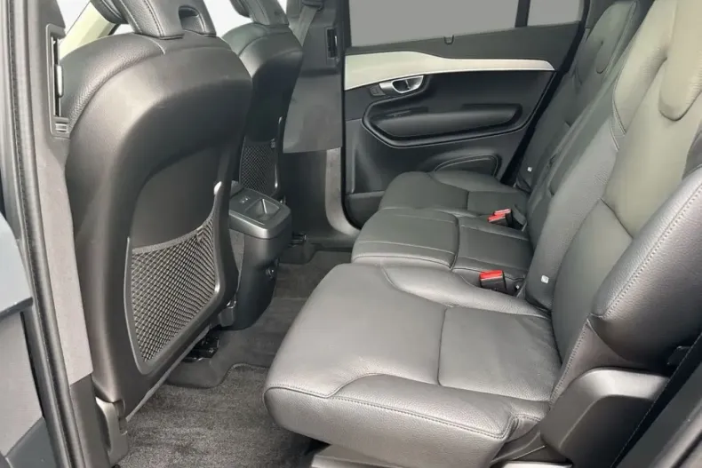 Volvo XC90 din 2024 cu 49.550 km - oferta VOL207132 - foto 8