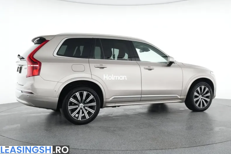 Volvo XC90 din 2024 cu 42.719 km - oferta VOL207135 - foto 3