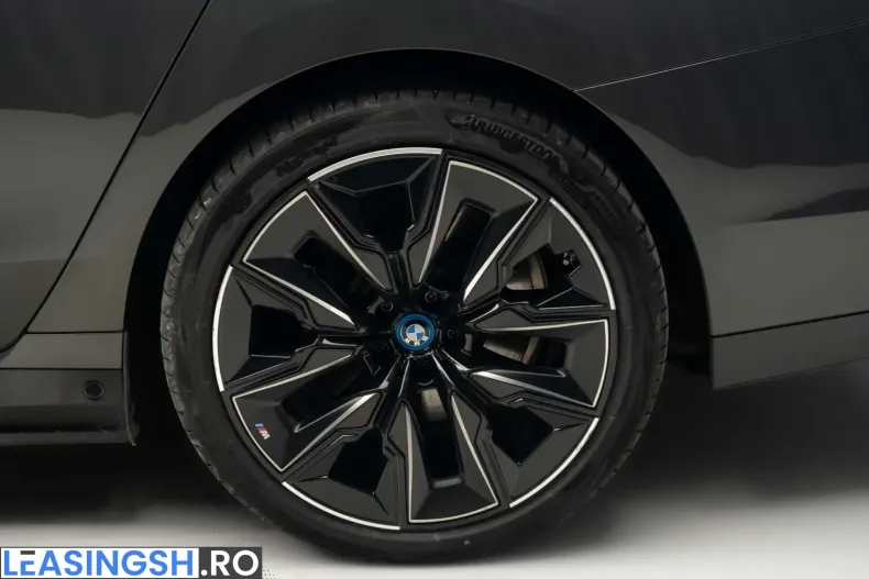 BMW i7 (Seria 7) din 2023 cu 37.000 km - oferta BMW207140 - foto 14