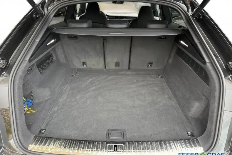 Audi Q8 din 2025 cu 11.785 km - oferta AUD207141 - foto 6