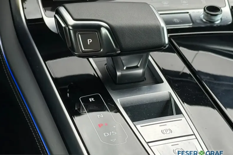 Audi Q8 din 2025 cu 11.785 km - oferta AUD207141 - foto 15