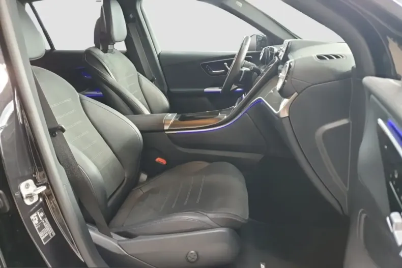 Mercedes-Benz GLC 300 (Clasa GLC) din 2025 cu 11.300 km - oferta MER207142 - foto 22