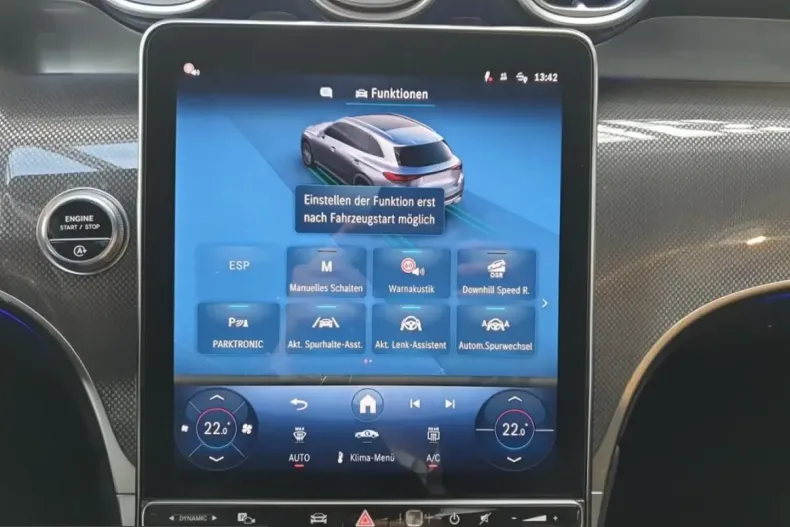 Mercedes-Benz GLC 300 (Clasa GLC) din 2025 cu 11.300 km - oferta MER207142 - foto 23