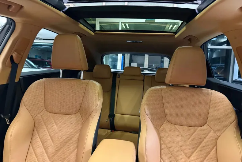 Lexus Seria NX din 2025 cu 10 km - oferta LEX207148 - foto 12