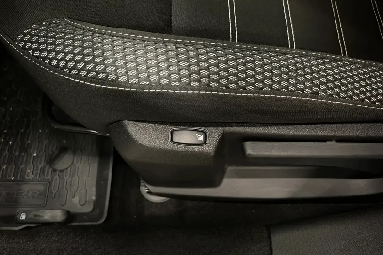 Dacia Duster din 2020 cu 101.362 km - oferta DAC207150 - foto 20