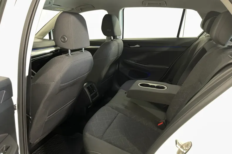 Volkswagen Golf din 2021 cu 141.367 km - oferta VOL207151 - foto 11