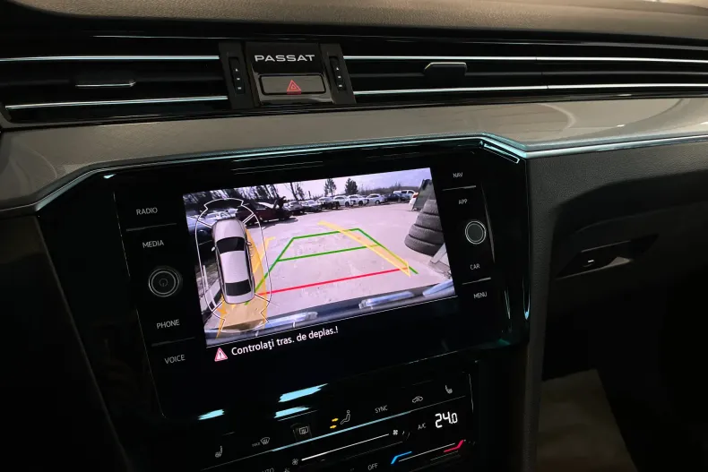 Volkswagen Passat din 2021 cu 48.924 km - oferta VOL207152 - foto 13