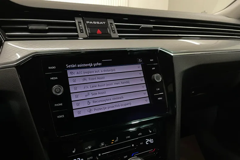 Volkswagen Passat din 2021 cu 48.924 km - oferta VOL207152 - foto 14