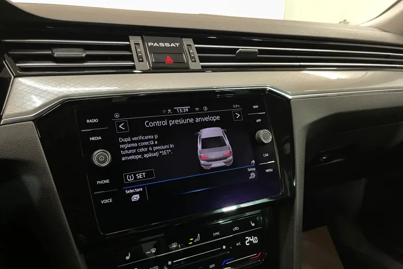 Volkswagen Passat din 2021 cu 48.924 km - oferta VOL207152 - foto 16