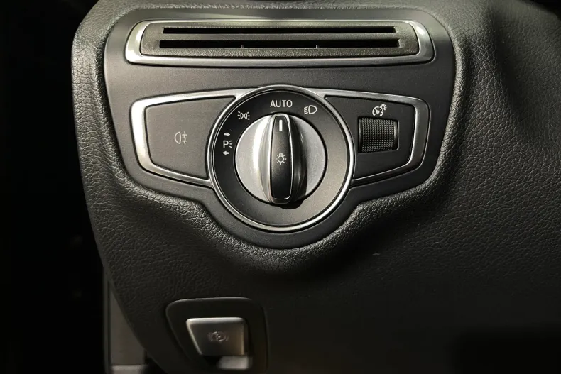 Mercedes-Benz C din 2021 cu 103.563 km - oferta MER207153 - foto 25