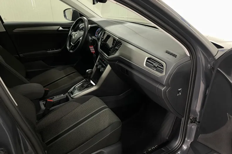 Volkswagen T-Roc din 2021 cu 88.429 km - oferta VOL207154 - foto 9