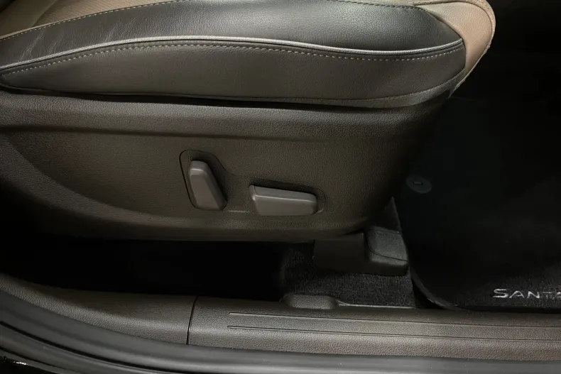 Hyundai Santa Fe din 2021 cu 58.846 km - oferta HYU207156 - foto 23