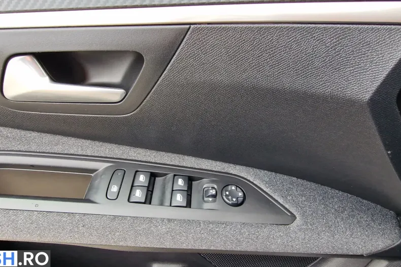 Peugeot 3008 din 2020 cu 149.772 km - oferta PEU207162 - foto 17