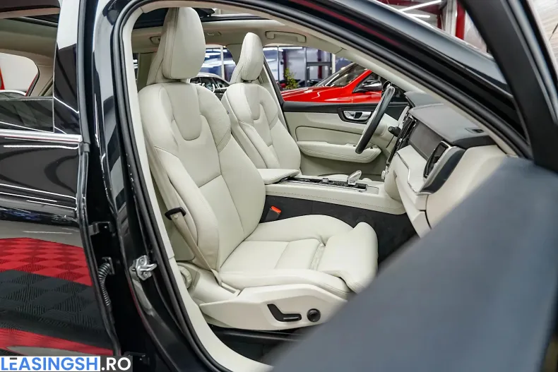 Volvo XC60 din 2021 cu 119.000 km - oferta VOL207167 - foto 10