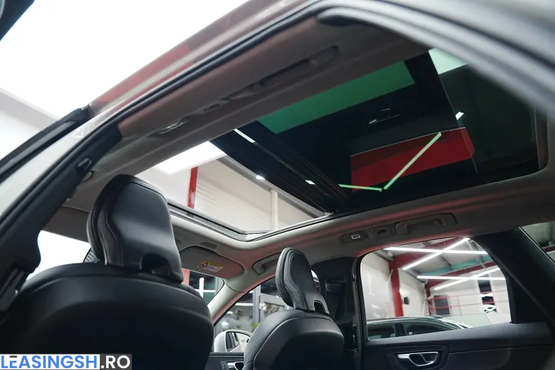 Volvo XC60 din 2021 cu 144.000 km - oferta VOL207170 - foto 8