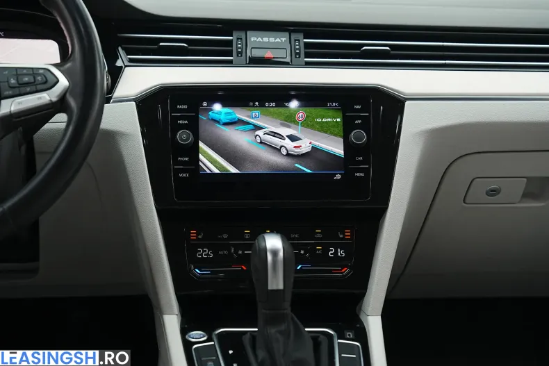 Volkswagen Passat din 2021 cu 143.000 km - oferta VOL207171 - foto 33