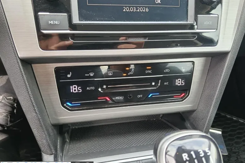 Volkswagen Passat din 2021 cu 80.390 km - oferta VOL207180 - foto 4