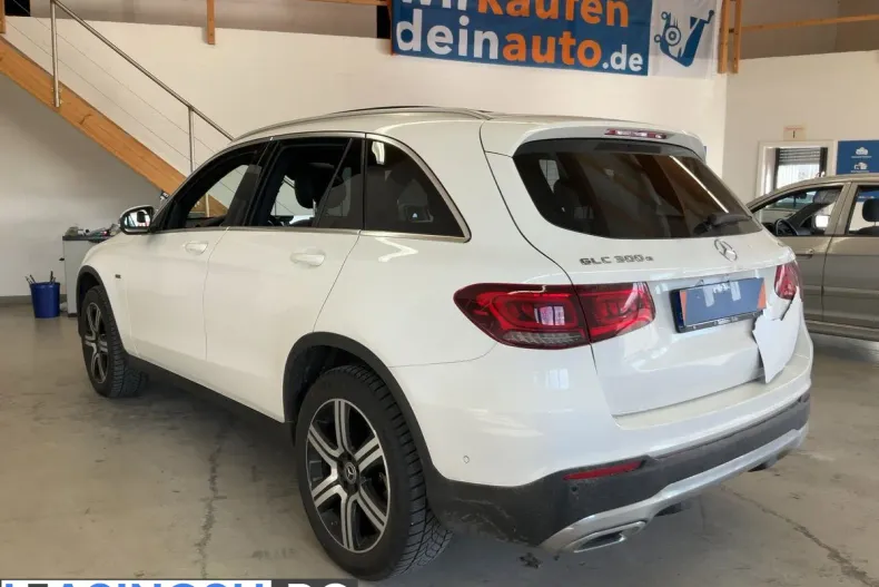 Mercedes-Benz GLC din 2020 cu 119.580 km - oferta MER207181 - foto 2