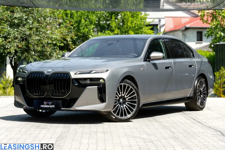 BMW 740d (Seria 7) din 2025 cu 14.500 km - oferta BMW207183 - foto 1