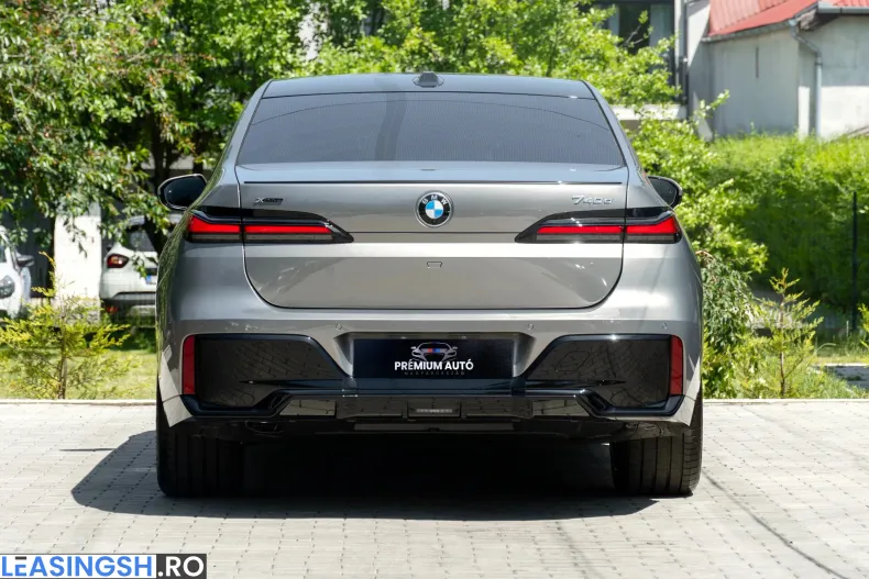 BMW 740d (Seria 7) din 2025 cu 14.500 km - oferta BMW207183 - foto 4