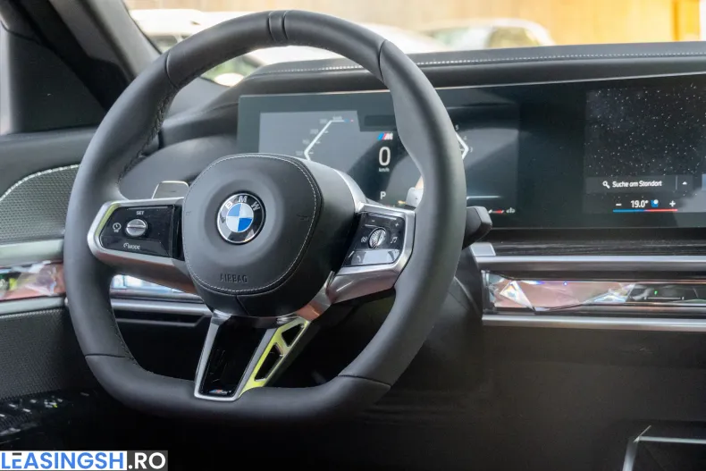 BMW 740d (Seria 7) din 2025 cu 14.500 km - oferta BMW207183 - foto 8