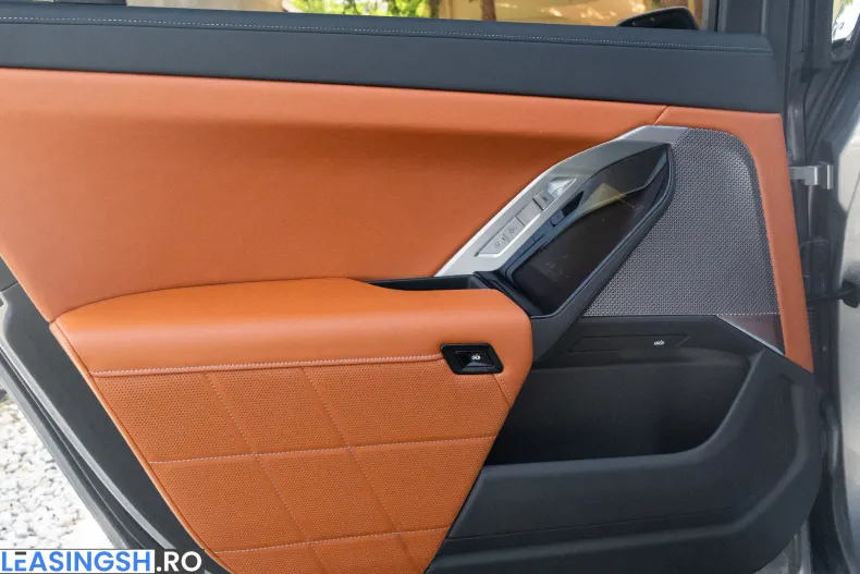 BMW 740d (Seria 7) din 2025 cu 14.500 km - oferta BMW207183 - foto 16