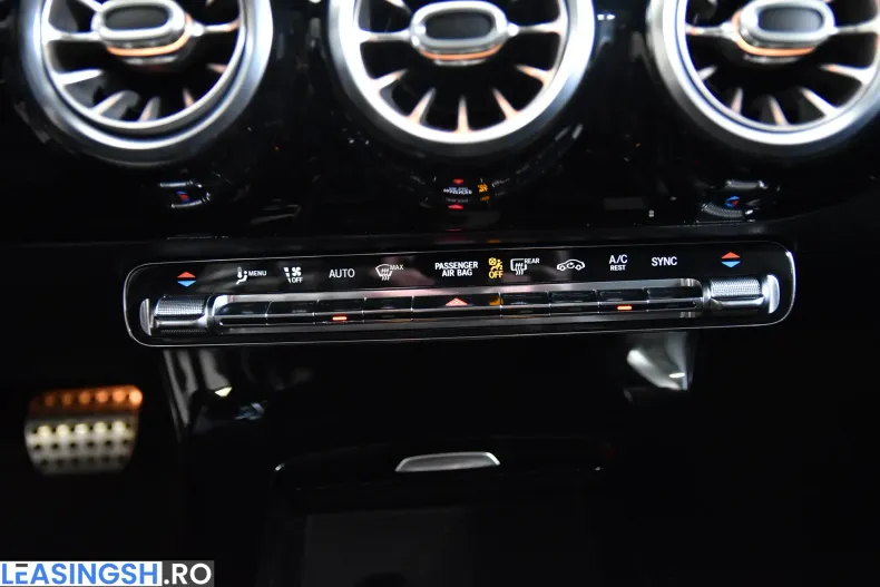 Mercedes-Benz CLA 200 (Clasa CLA) din 2020 cu 115.535 km - oferta MER207193 - foto 17