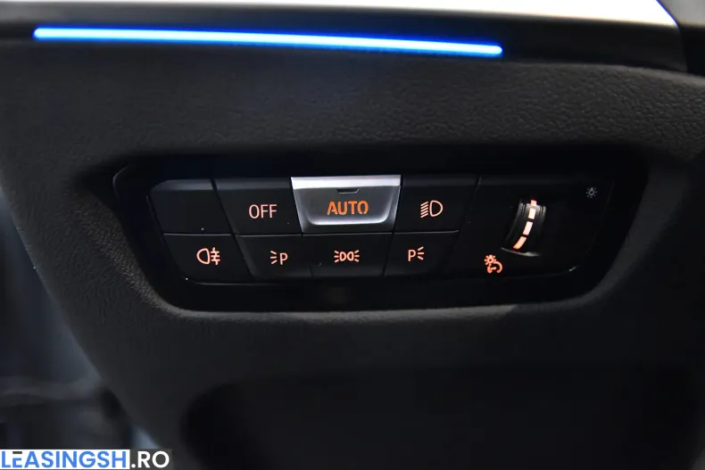 BMW 320i (Seria 3) din 2023 cu 49.536 km - oferta BMW207197 - foto 15