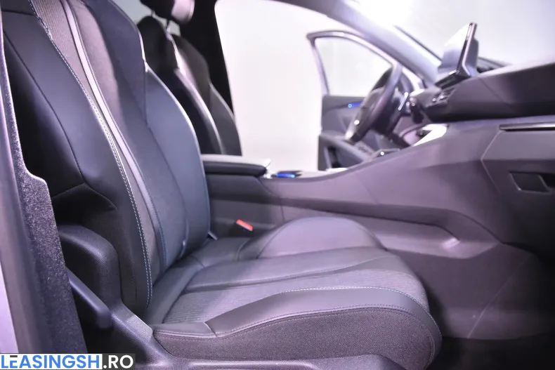 Peugeot 3008 din 2021 cu 82.743 km - oferta PEU207200 - foto 8