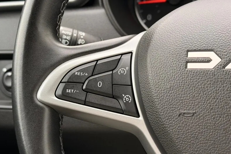 Dacia Duster din 2024 cu 57.000 km - oferta DAC207203 - foto 28