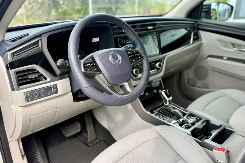 Ssangyong Korando din 2025 cu 15 km - oferta SSA207207 - foto 3