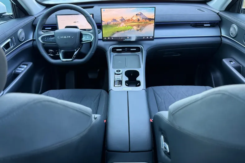 Chery Tiggo 8 din 2025 cu 10 km - oferta CHE207210 - foto 7