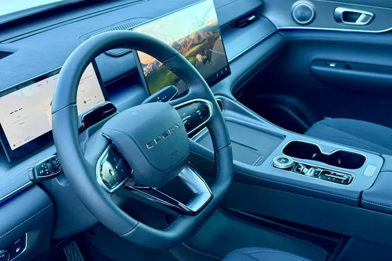 Chery Tiggo 8 din 2025 cu 10 km - oferta CHE207210 - foto 31