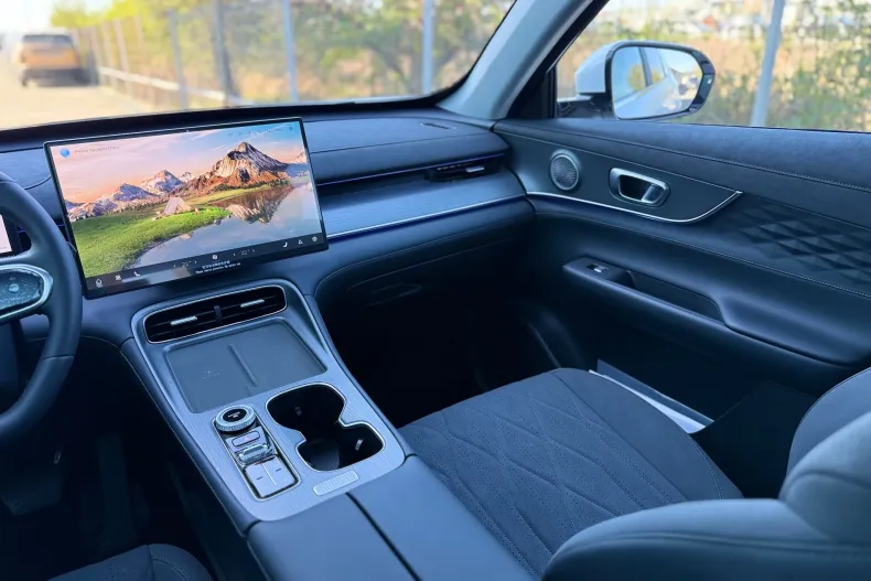 Chery Tiggo 8 din 2025 cu 10 km - oferta CHE207210 - foto 35