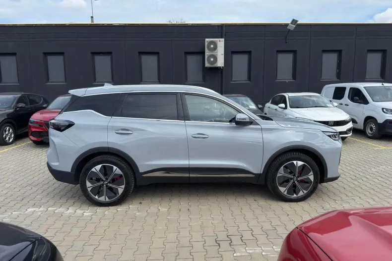 Chery Tiggo 7 din 2025 cu 5.532 km - oferta CHE207215 - foto 6