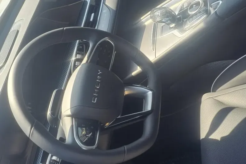 Chery Tiggo 7 din 2025 cu 9.000 km - oferta CHE207217 - foto 5