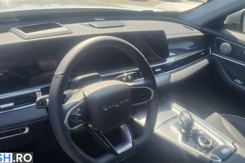 Chery Tiggo 7 din 2025 cu 9.000 km - oferta CHE207217 - foto 7