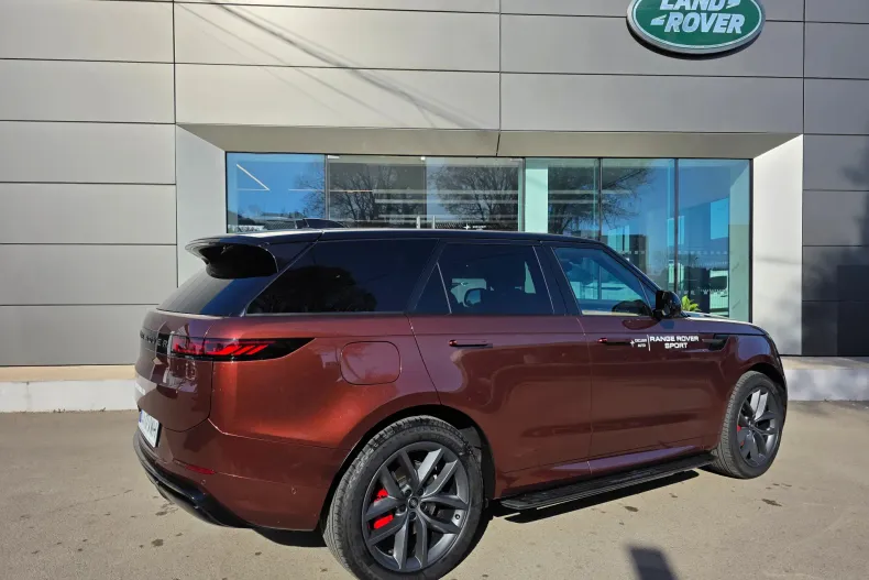 Land Rover Range Rover Sport din 2025 cu 3.500 km - oferta LAN207222 - foto 3